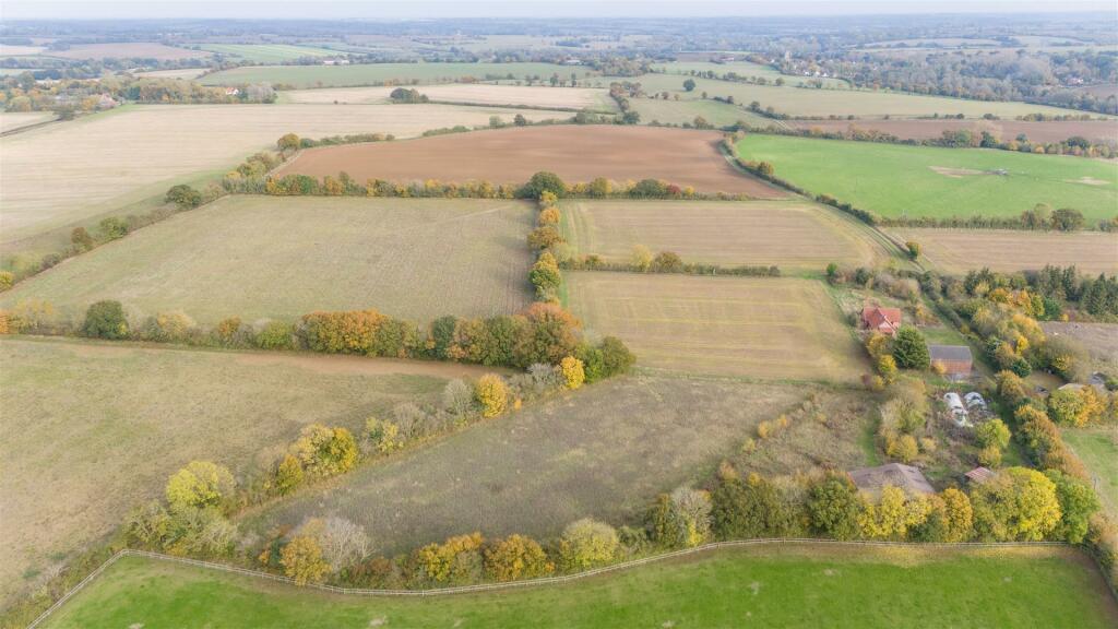 Additional image 14 of West Barn at Hedgerows Farm, Brent Eleigh, Suffolk