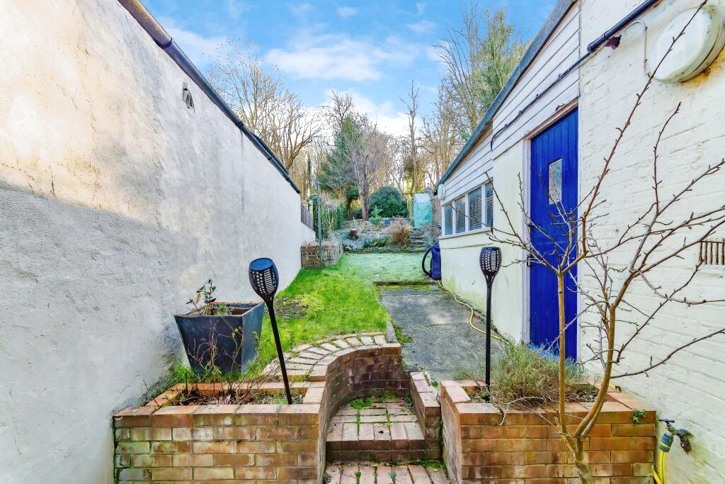 Additional image 13 of Beechwood Road, Caterham, Surrey, CR3