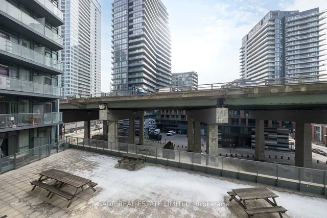 Additional image 11 of 169 Fort York Blvd Unit 318