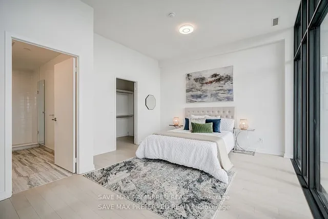 Additional image 21 of 20 Lombard St Unit UPH05