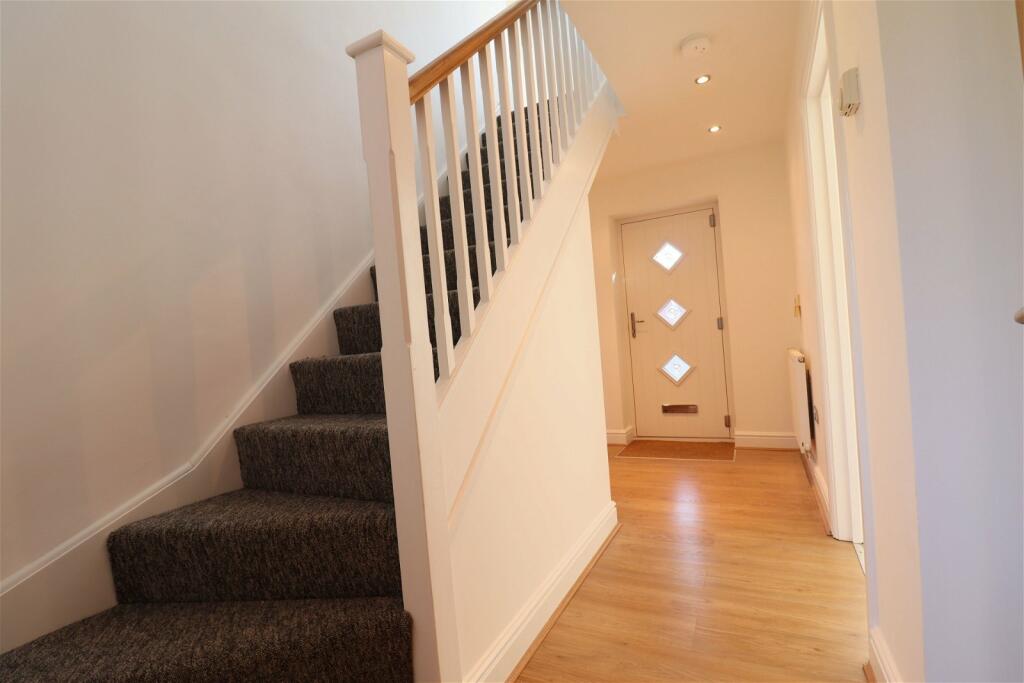 Additional image 10 of Longmead Avenue, Chelmsford, CM2 7EY