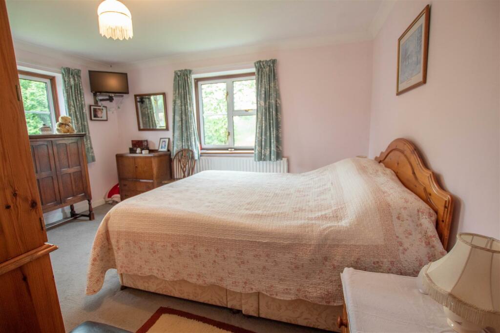 Additional image 13 of Birdbrook