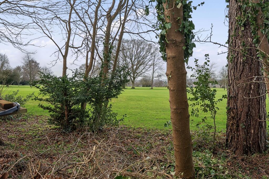 Additional image 18 of Court Hill, South Croydon, CR2