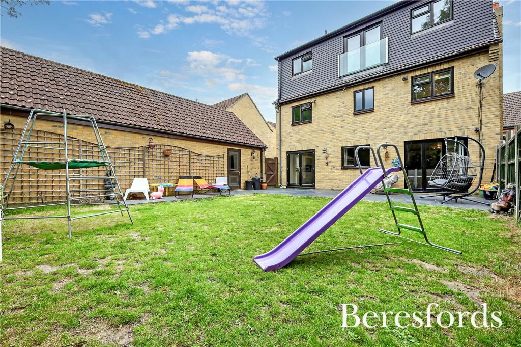 Additional image 27 of Linden Rise, Warley, CM14