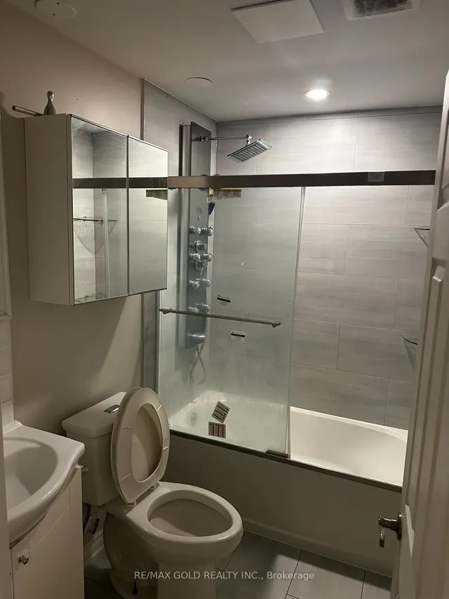 Additional image 39 of 4 Simmons Blvd