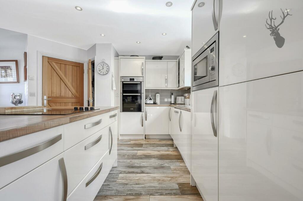 Additional image 5 of Abridge Road, Theydon Bois