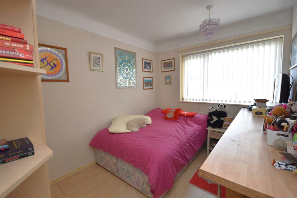 Additional image 15 of The Quillet, Neston