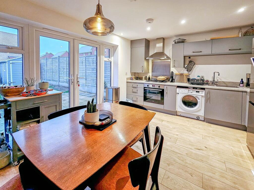 Additional image 5 of The Pastures, Hatfield Peverel, Chelmsford