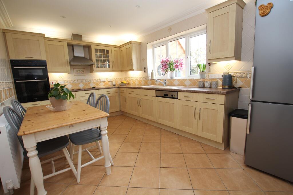 Additional image 5 of St Johns Road, Clacton-on-Sea