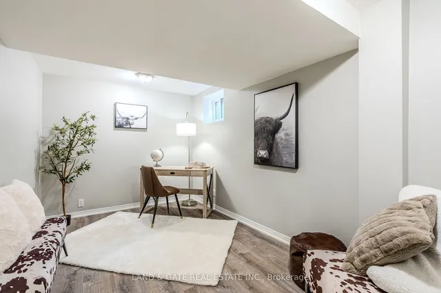 Additional image 39 of 11 Golders Green Ave