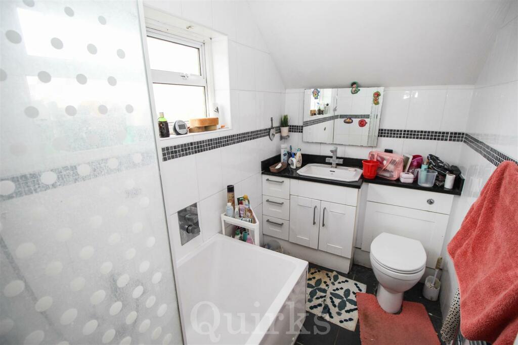 Additional image 8 of Salesbury Drive, Billericay