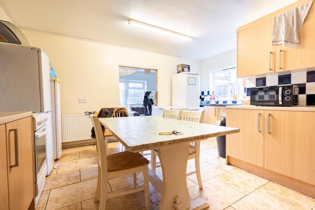 Additional image 7 of Woodland Road, Chelmsford, Essex, CM1