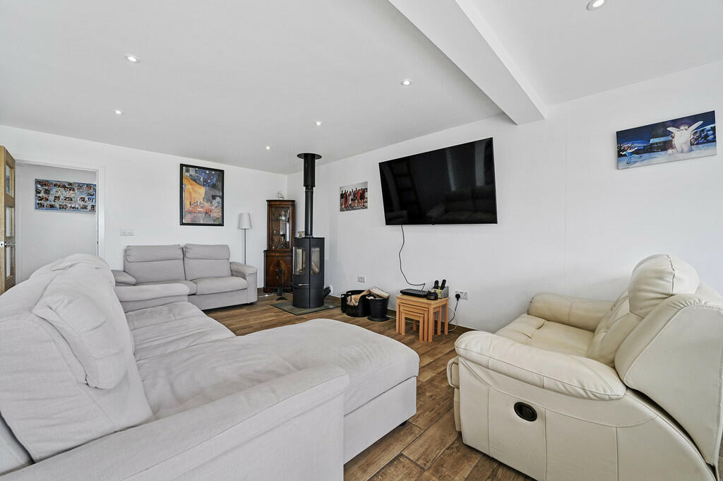 Additional image 14 of Point Clear Road, St Osyth