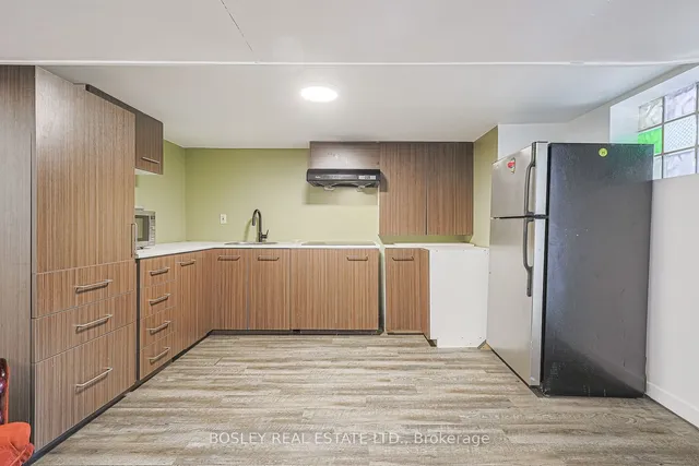 Additional image 34 of 759 Eglinton Ave