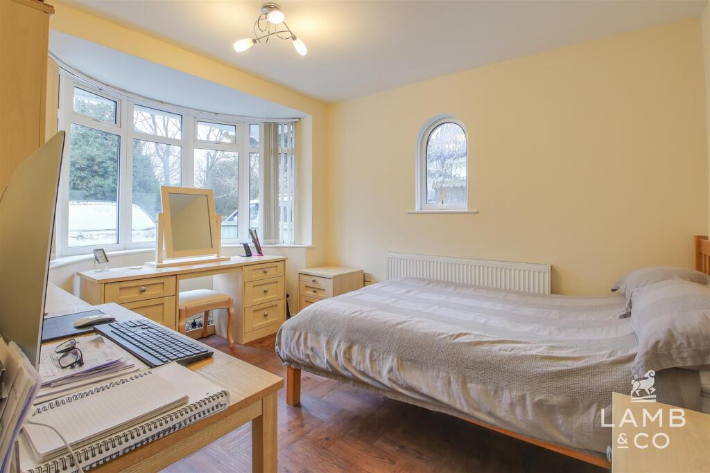 Additional image 11 of Lancaster Gardens West, Clacton-On-Sea