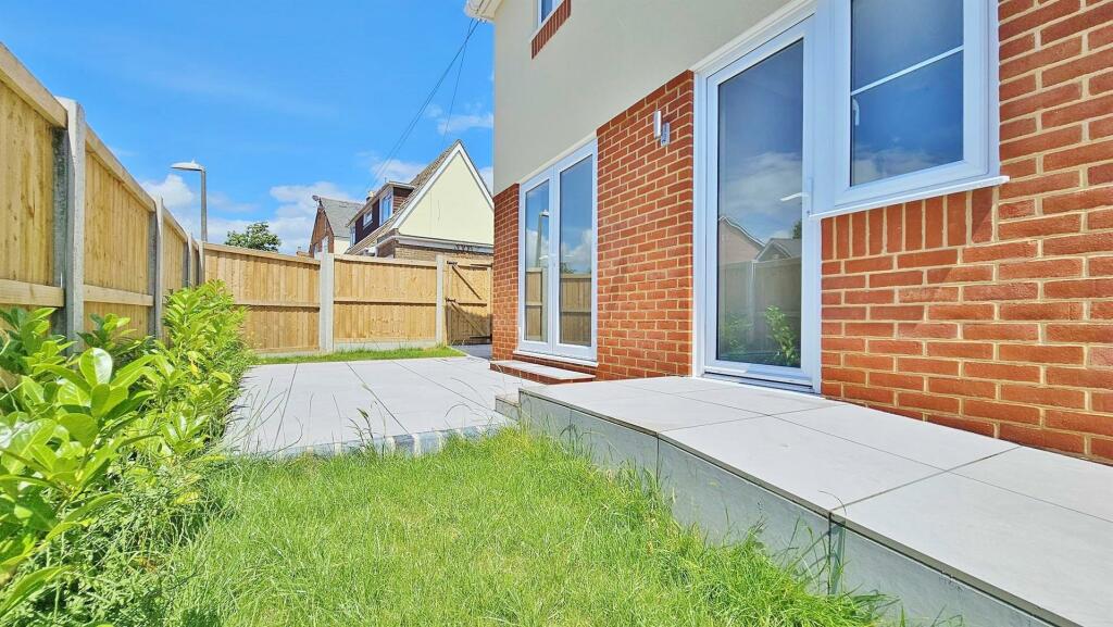 Additional image 29 of Fifth Avenue, Frinton-On-Sea