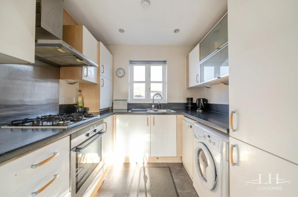 Additional image 8 of The Square, Hart Street