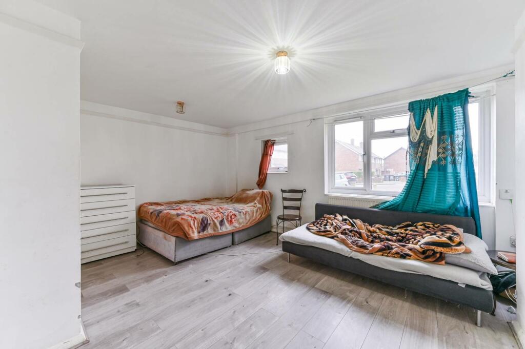 Additional image 3 of Wisbeach Road, Croydon, CR0