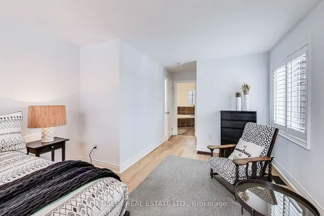 Additional image 19 of 117B The Queensway Unit TH 94