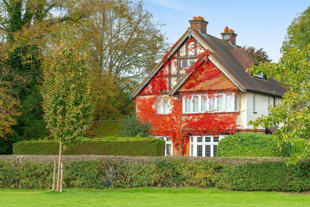 Additional image 39 of Queens Park Road, Caterham, CR3