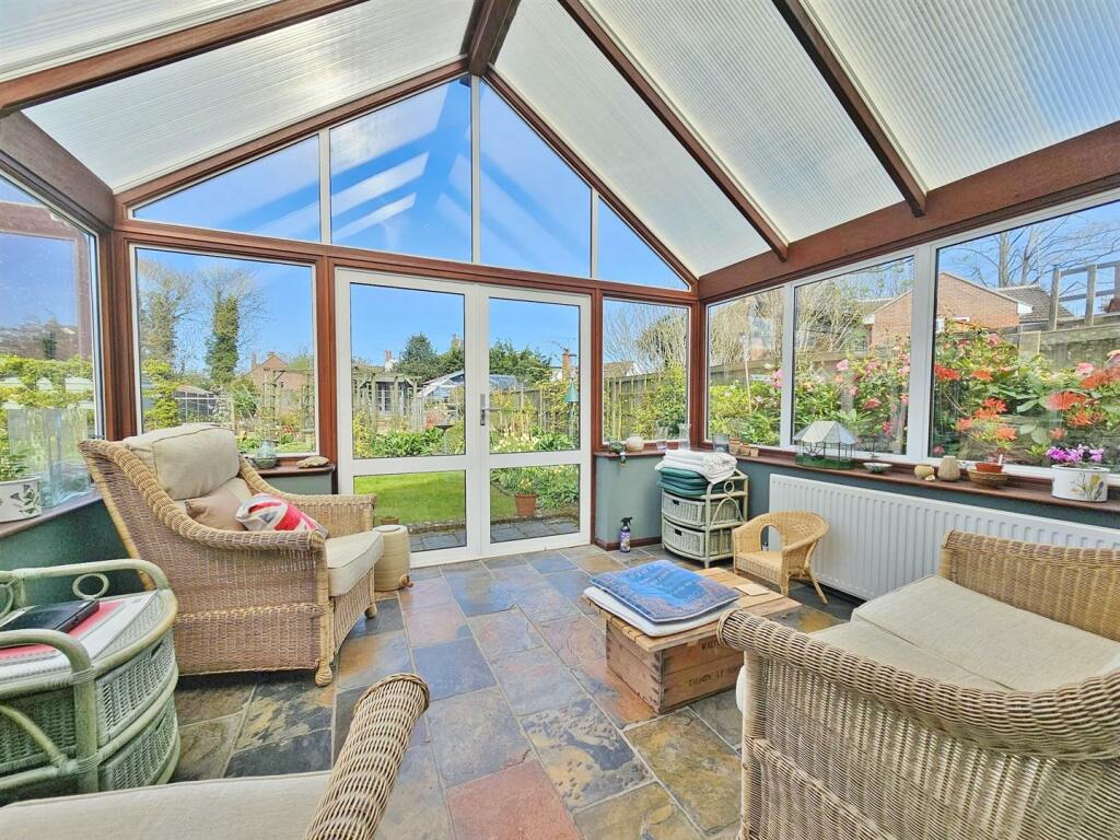 Additional image 36 of High Street, Thorpe-Le-Soken