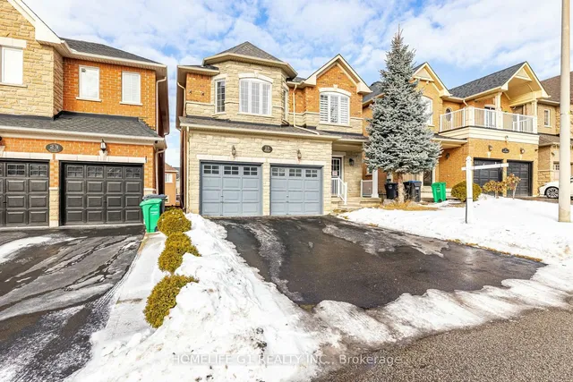 25 Oblate Cres