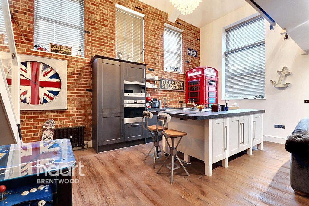 Additional image 6 of Kensington Way, Brentwood