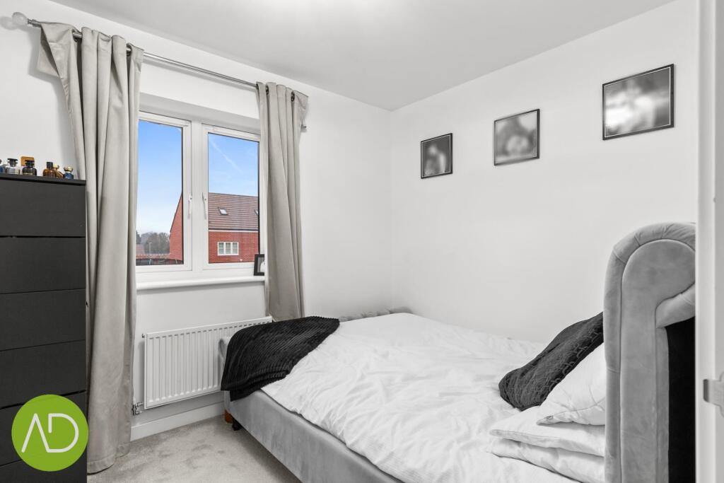 Additional image 8 of Hawfinch Crescent, Old Harlow, Essex