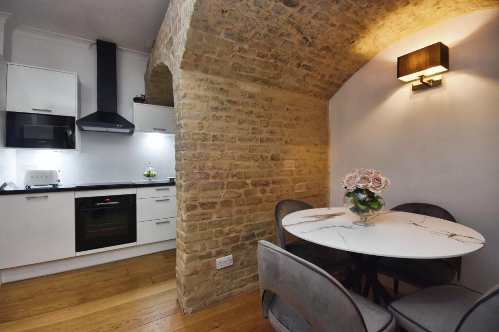 Additional image 6 of The Galleries, Warley, Brentwood