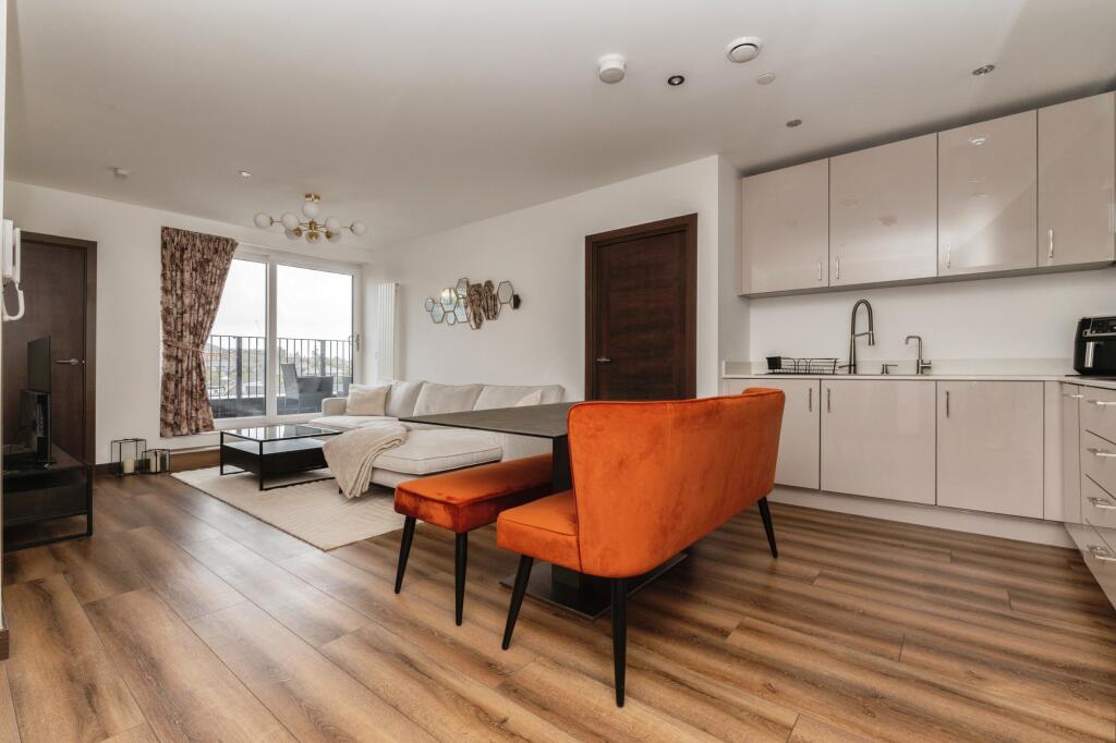 Additional image 5 of Halcyon Place, Brentwood, Essex, CM14