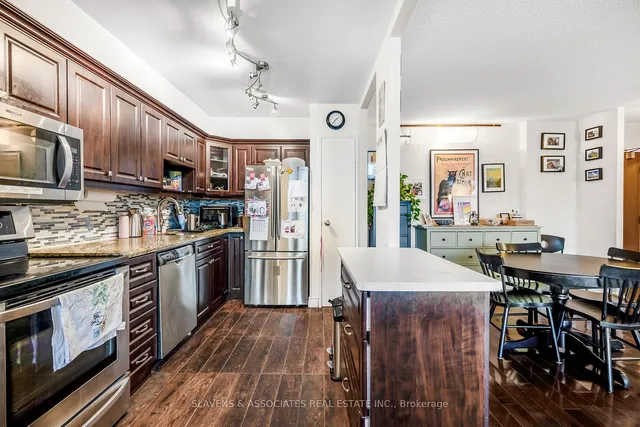 Additional image 6 of 100 Quebec Ave Unit 1709