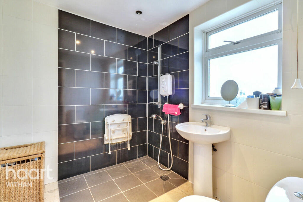 Additional image 13 of Weaversfield, Silver End