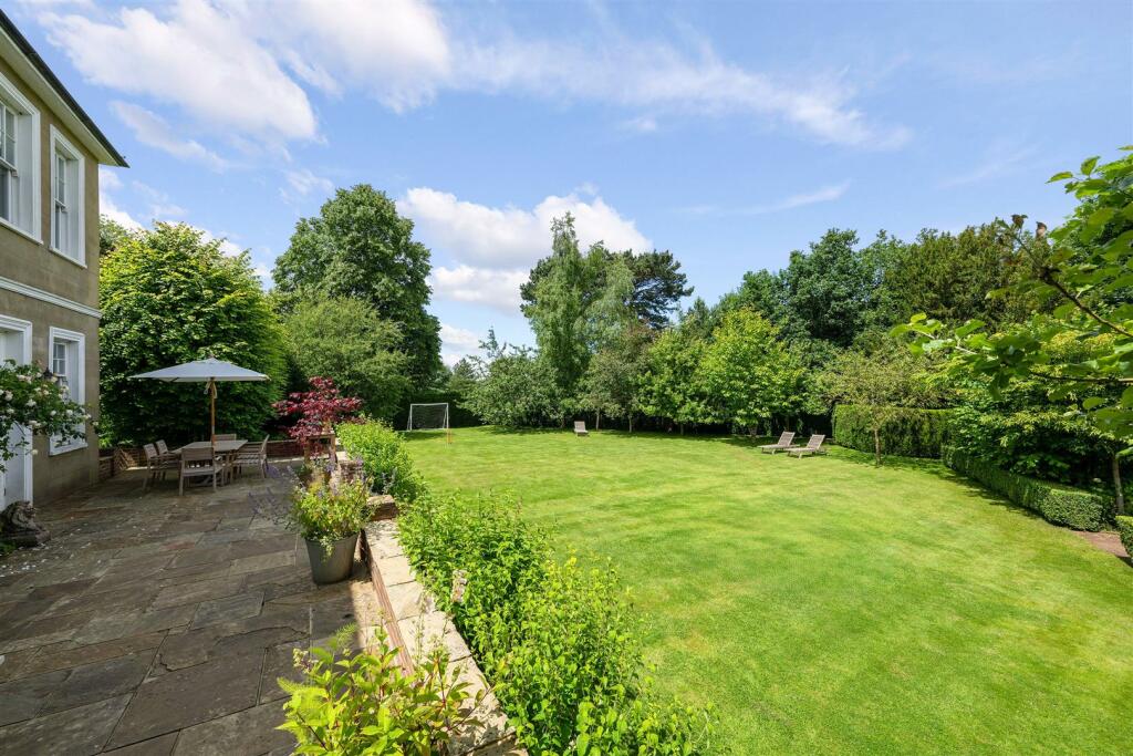 Additional image 43 of How Lane, Chipstead