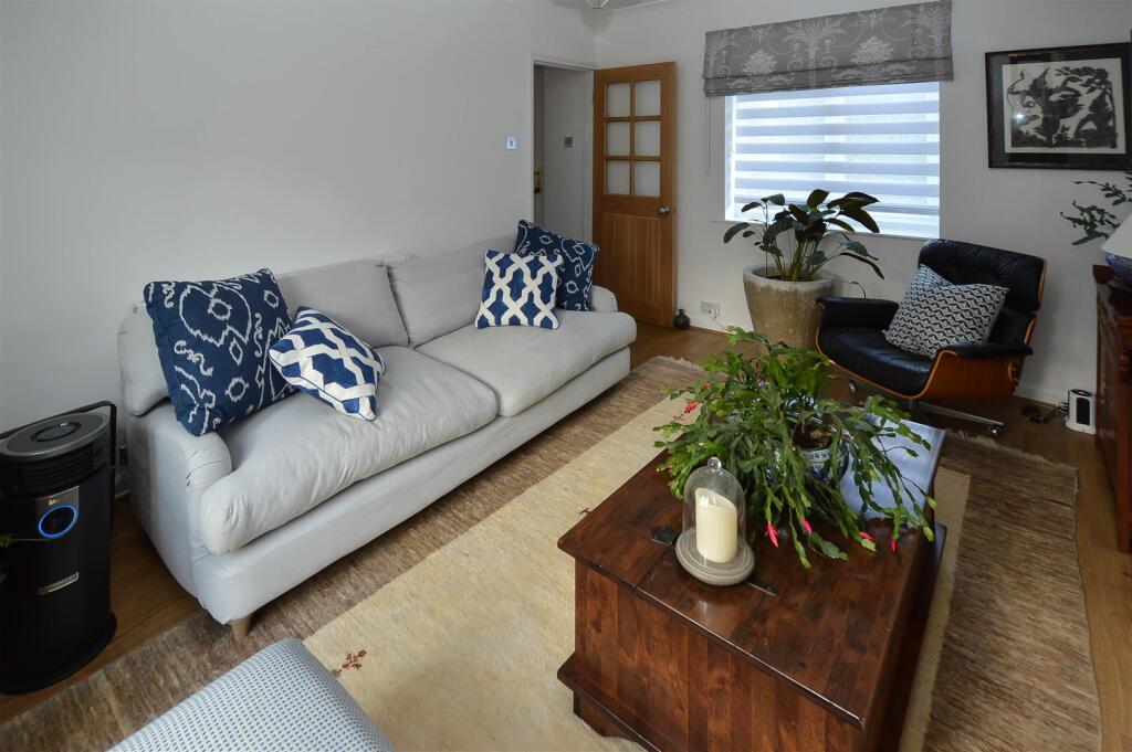 Additional image 5 of Costead Manor Road, Brentwood