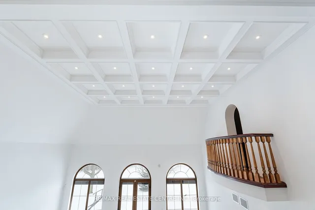 Additional image 17 of 2 Edgeforest Dr