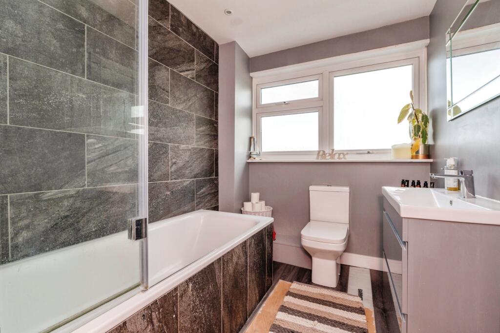 Additional image 10 of Copper Beeches, Brentwood, CM14