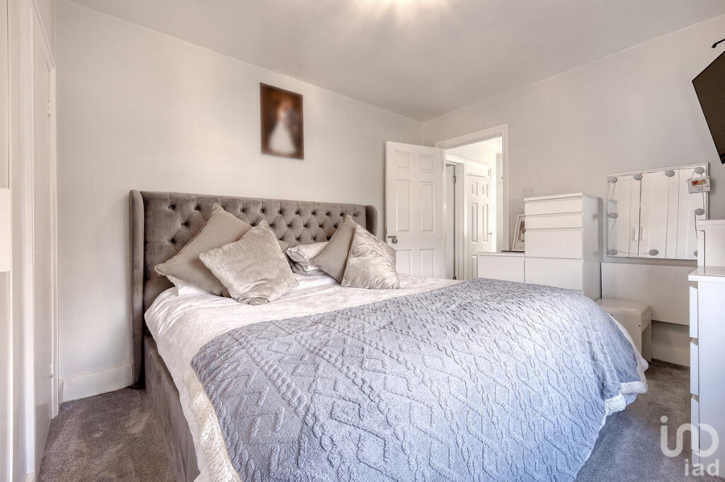 Additional image 9 of Langham Crescent, Billericay, CM12