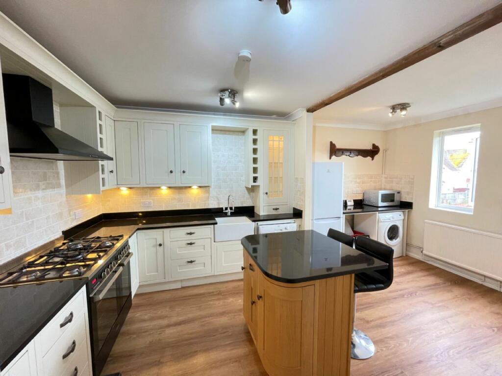 Additional image 4 of CONNAUGHT AVENUE, FRINTON-ON-SEA
