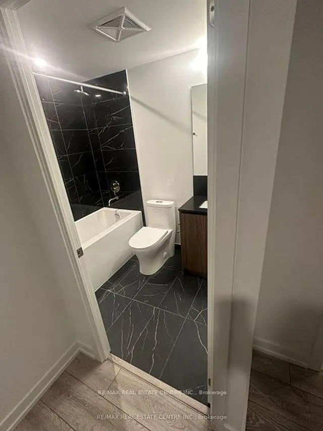 Additional image 17 of 1100 Sheppard Ave Unit 315