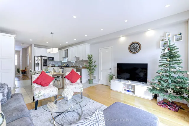 Additional image 11 of 41 Hogan Manor Dr