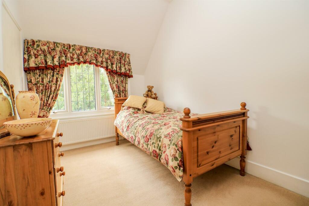 Additional image 19 of Spring Lane, Hatfield Peverel, Chelmsford