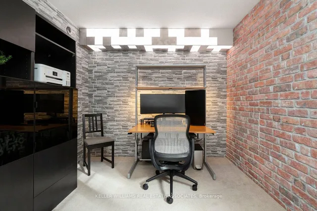 Additional image 17 of 34 Western Battery Rd Unit 421