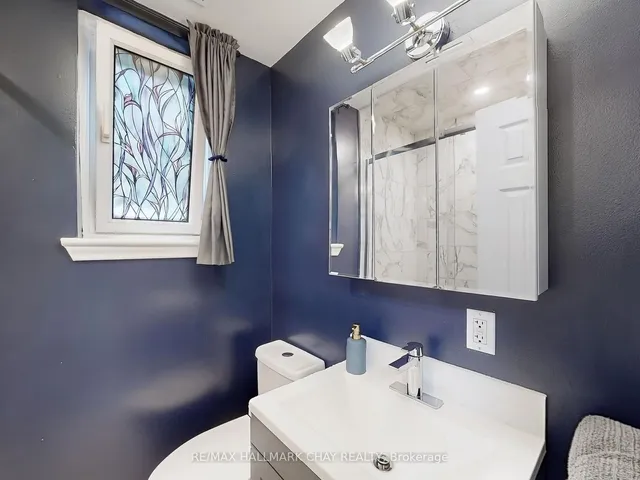 Additional image 30 of 16 Edinborough Crt