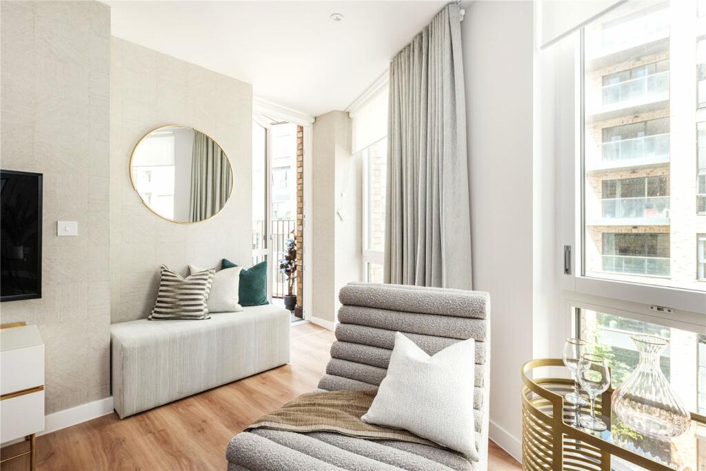 Additional image 6 of Cherry Orchard Road, Croydon, CR0