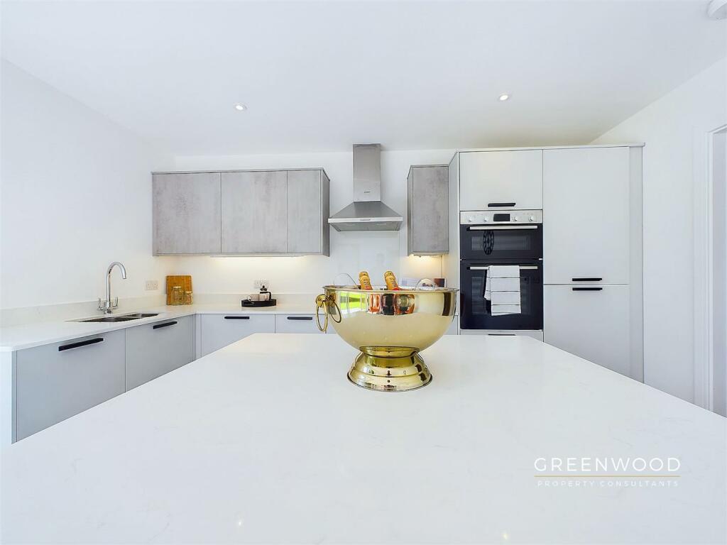 Additional image 9 of Roman Close, Braintree Road, Gosfield, Essex