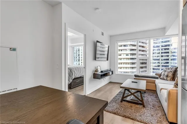 Additional image 17 of 10 York St Unit 2713