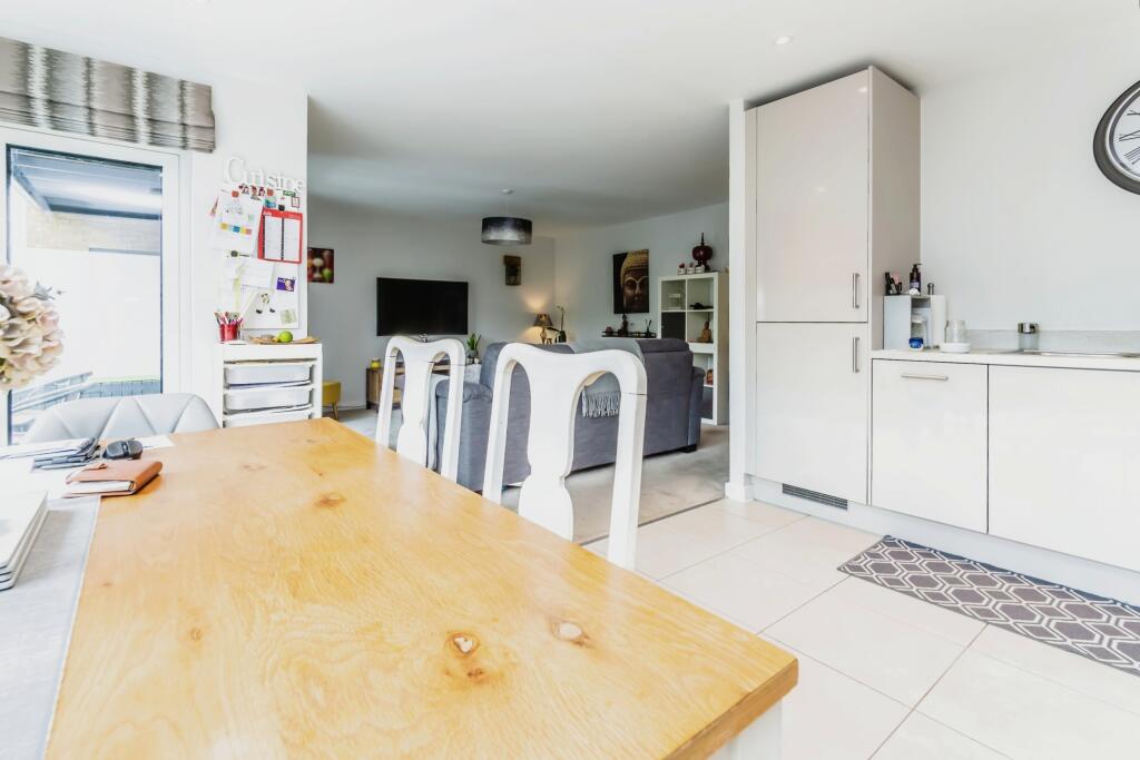 Additional image 18 of Godstone Road, Caterham, Surrey, CR3