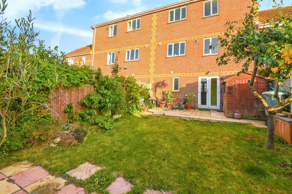 Additional image 16 of Hastings Avenue, Clacton-on-Sea, Essex, CO15