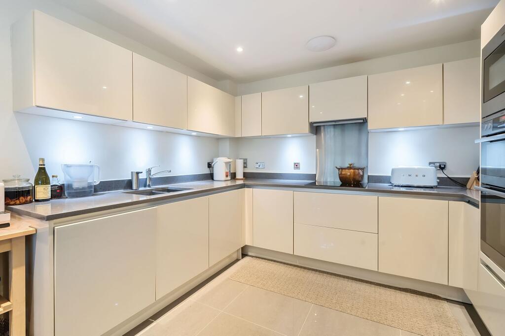 Additional image 5 of Sycamore Mews, Caterham, CR3