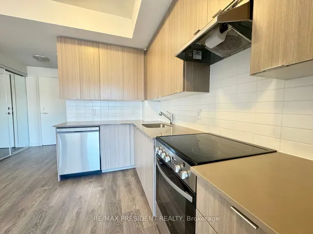 Additional image 13 of 62 Sky Harbour Dr Unit 315